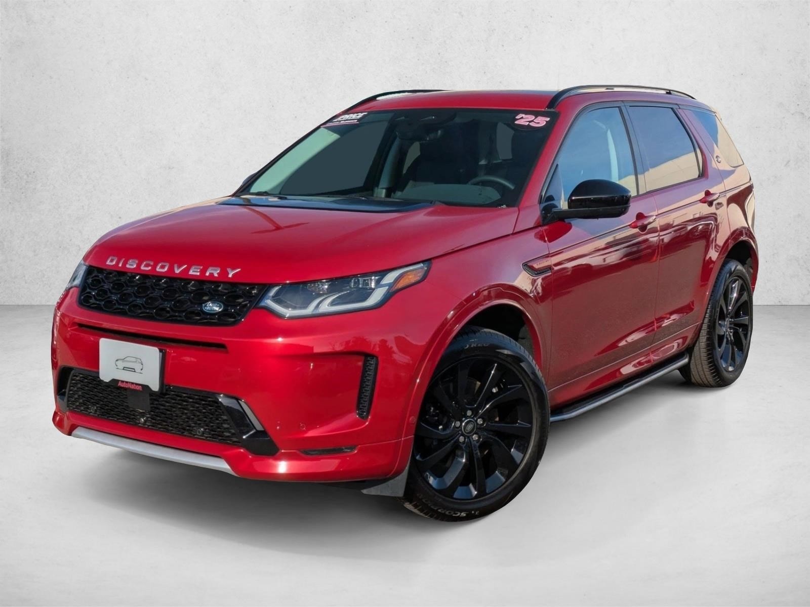 2025 Land Rover Discovery Sport S's photo