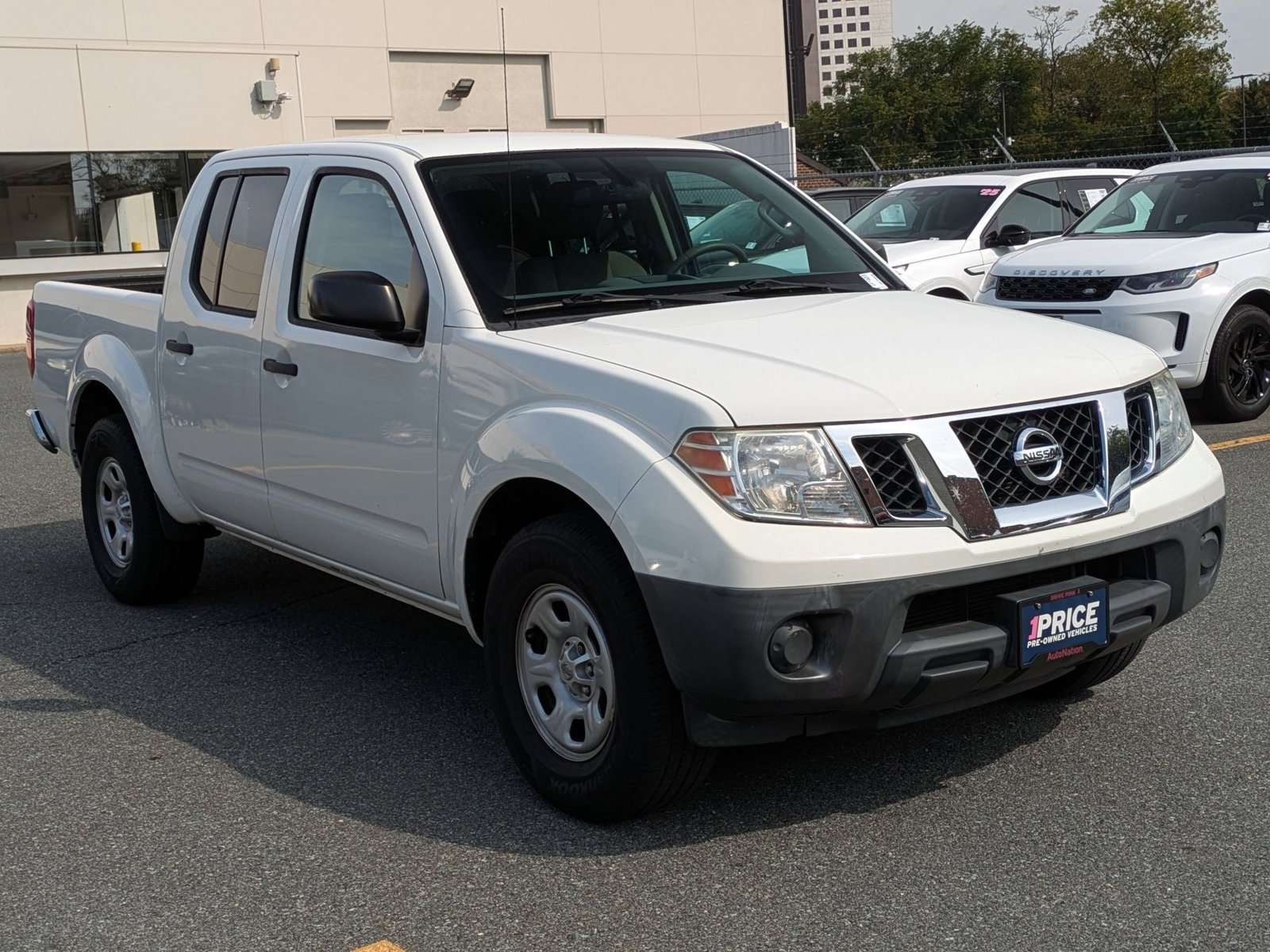 2016 Nissan Frontier Crew Cab S photo 3