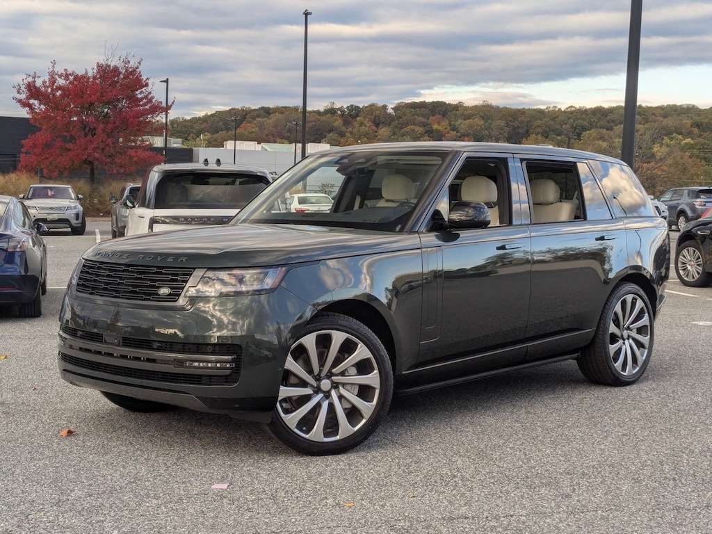New 2025 Land Rover Range Rover P530 SE 7 Seat SUV