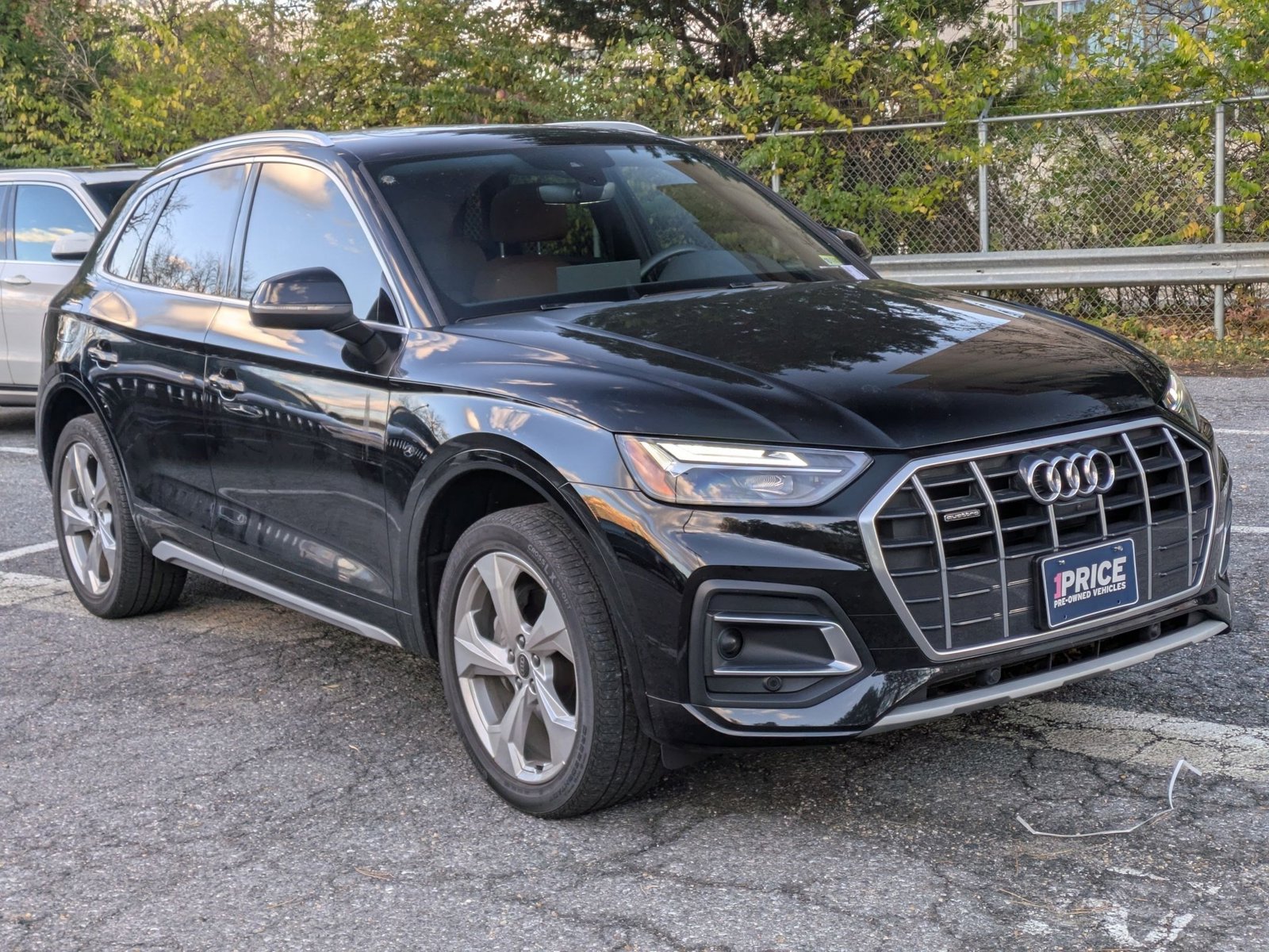 2021 Audi Q5 Premium Plus 45 TFSI photo 2