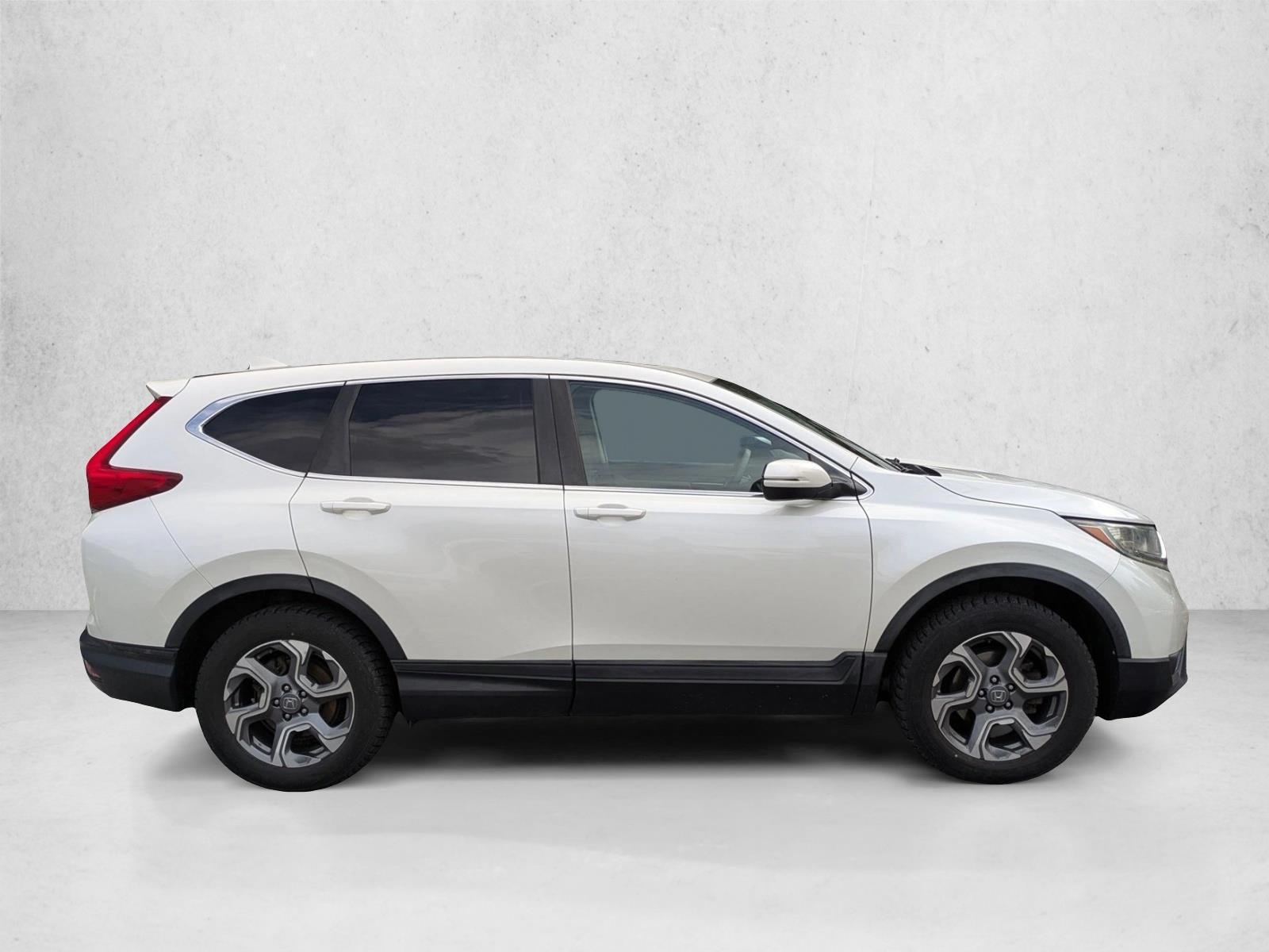 2017 Honda CR-V EX photo 4