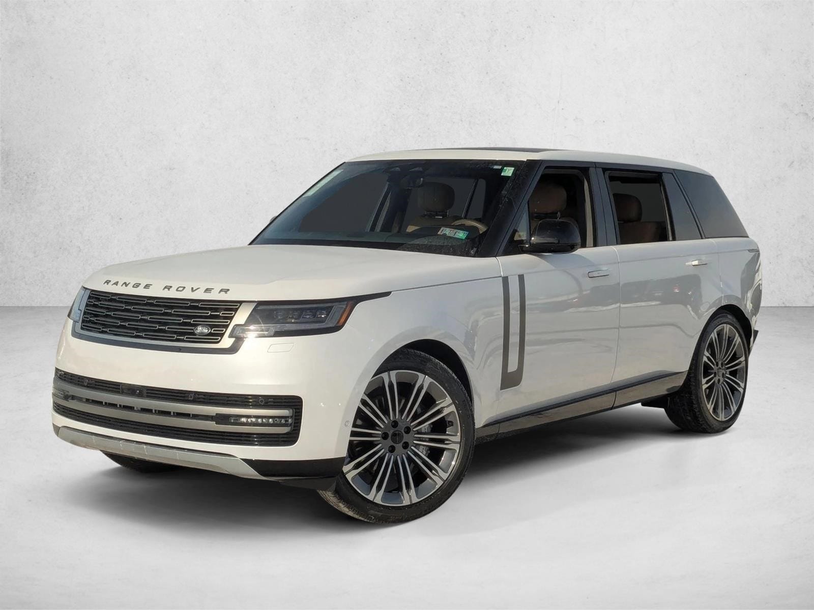 2026 Land Rover Range Rover 3.0 SE LWB 7's photo