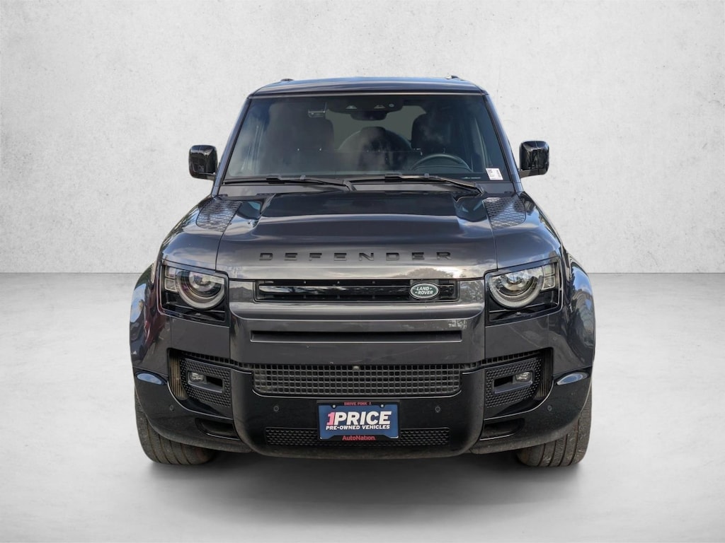 Used 2025 Land Rover Defender 110 X-Dynamic SE SUV