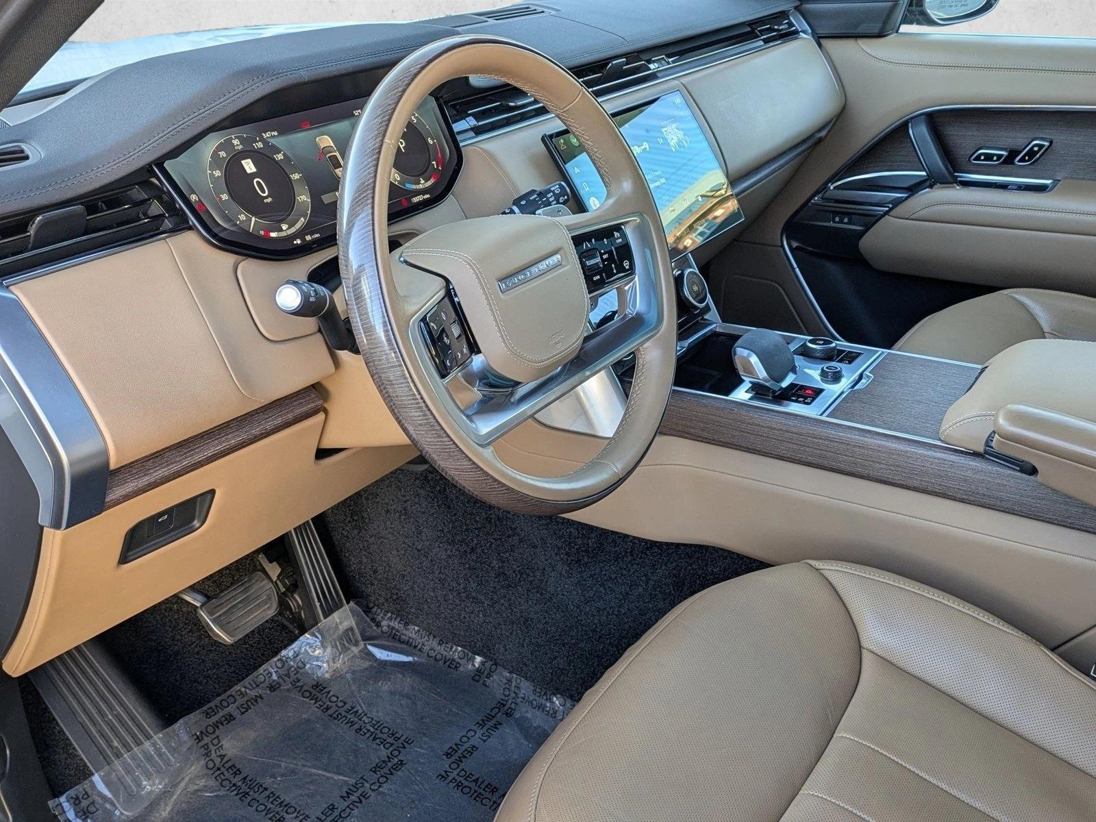 2023 Land Rover Range Rover SE - Photo 10