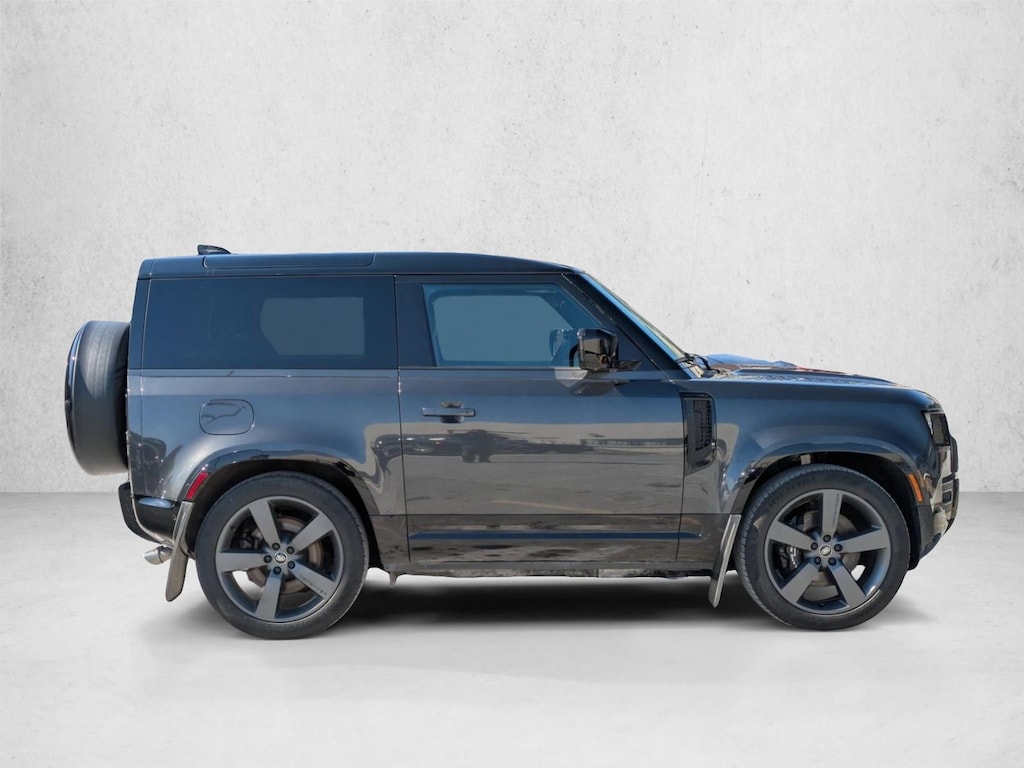 Used 2023 Land Rover Defender 90 V8 SUV