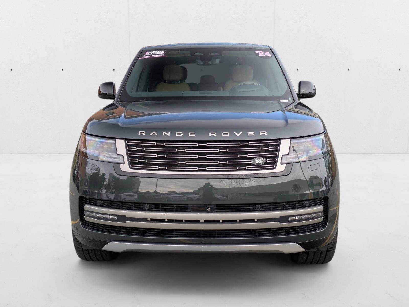 2024 Land Rover Range Rover SE photo 2