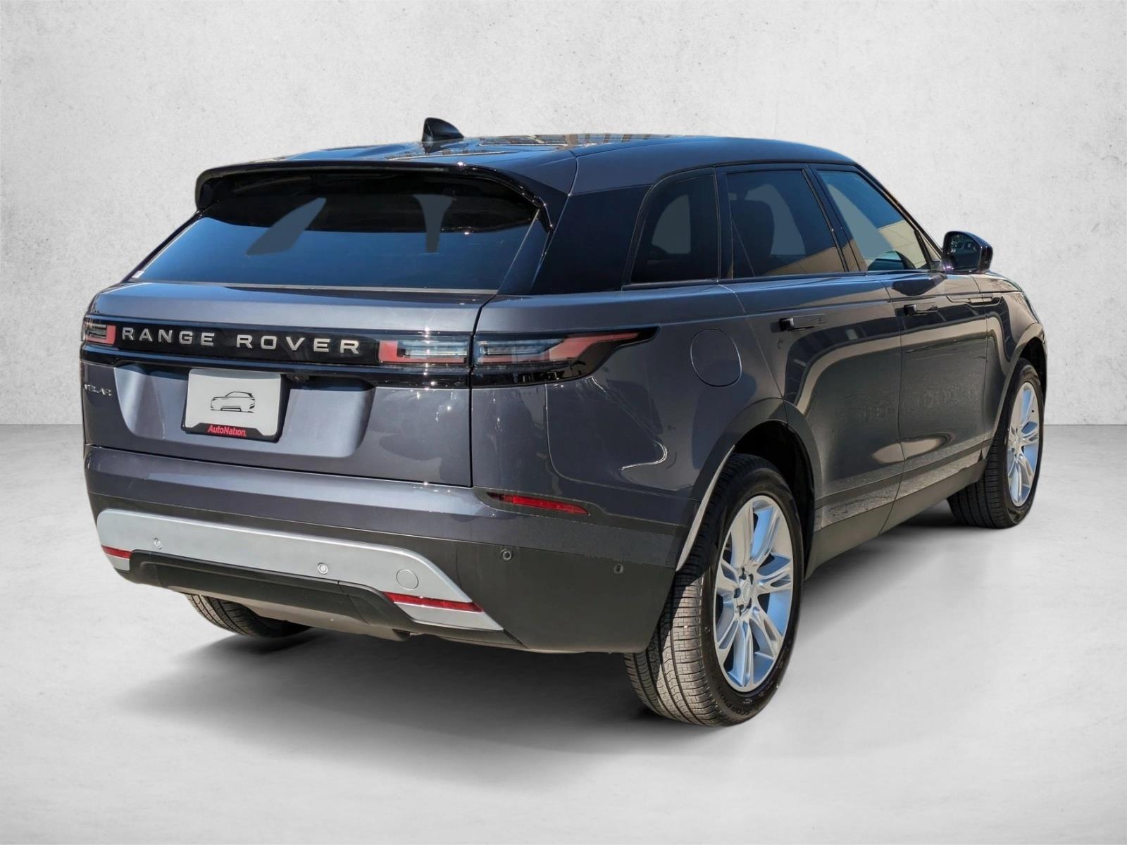 2026 Land Rover Range Rover Velar P250 S photo 2
