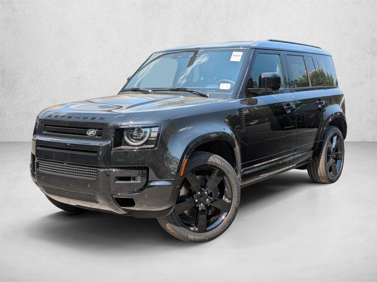 2026 Land Rover Defender 110 X-Dynamic SE P400's photo