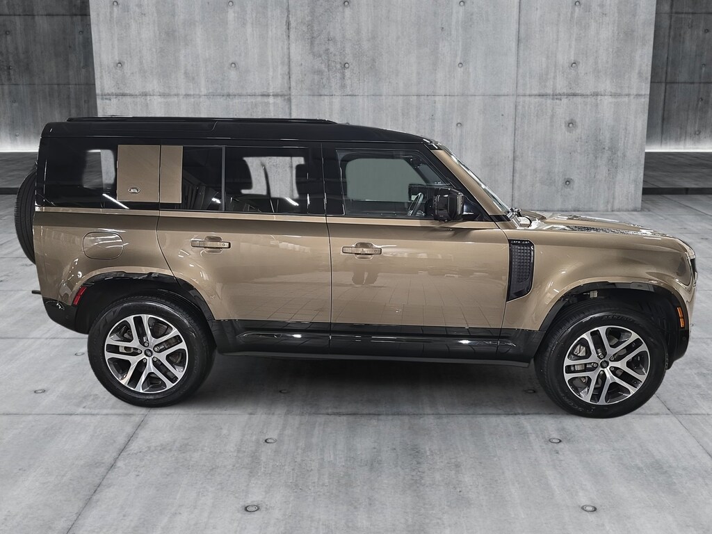Certified 2024 Land Rover Defender 110 X-Dynamic SE SUV
