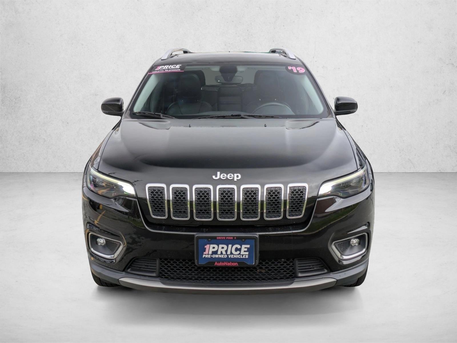Used 2019 Jeep Cherokee Limited with VIN 1C4PJMDX5KD407513 for sale in North Bethesda, MD