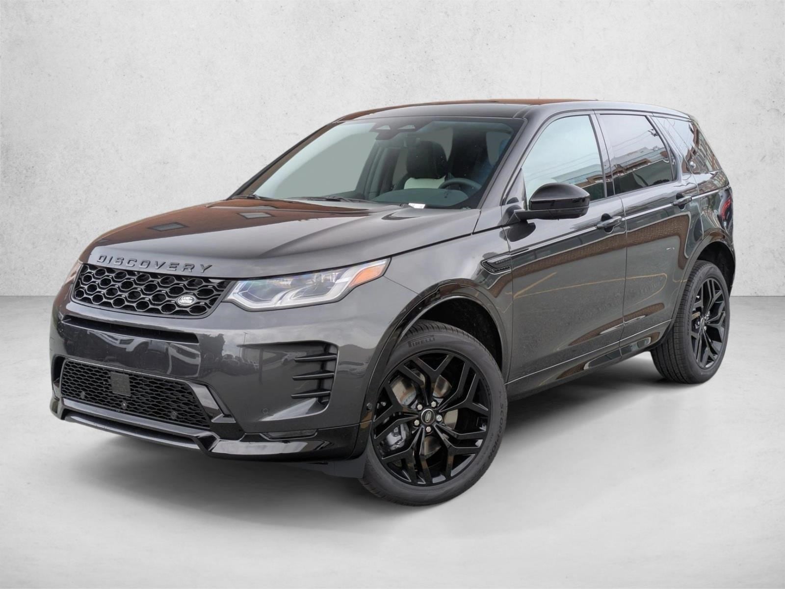 2026 Land Rover Discovery Sport 2.0 Landmark Edition's photo