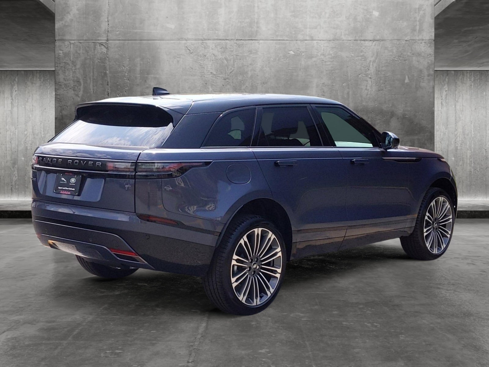 Used 2024 Land Rover Range Rover Velar Dynamic HSE with VIN SALYM2FUXRA375617 for sale in North Bethesda, MD