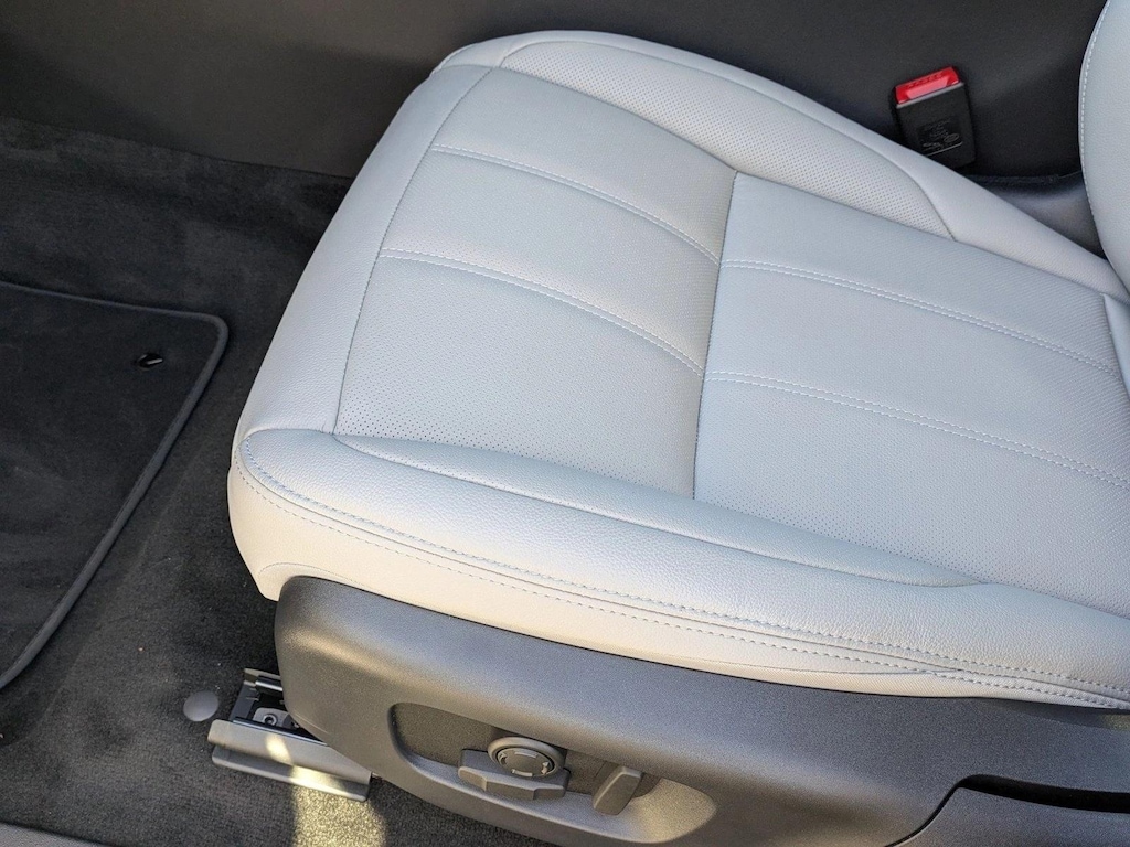 New 2026 Land Rover Range Rover Evoque Core S SUV