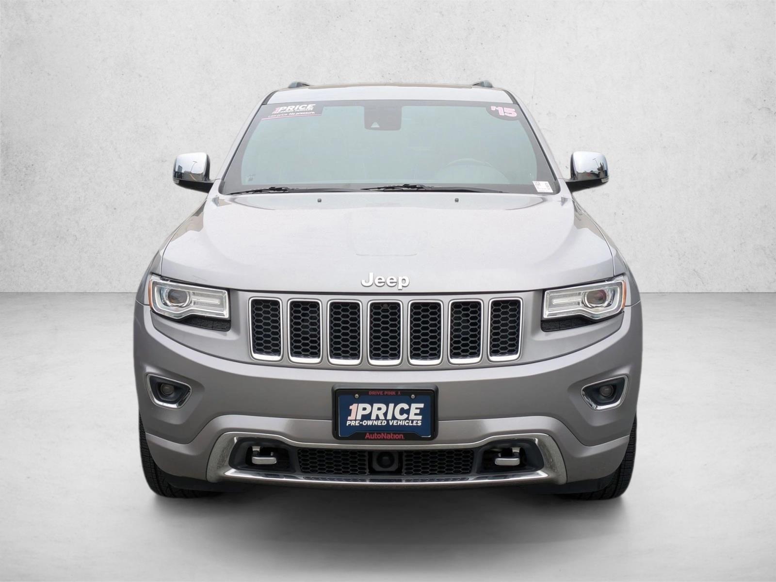 2015 Jeep Grand Cherokee Overland photo 2