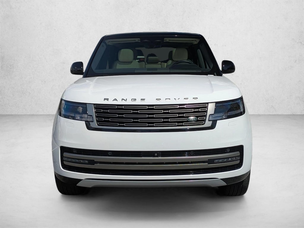Certified 2025 Land Rover Range Rover P530 SE 7 Seat SUV