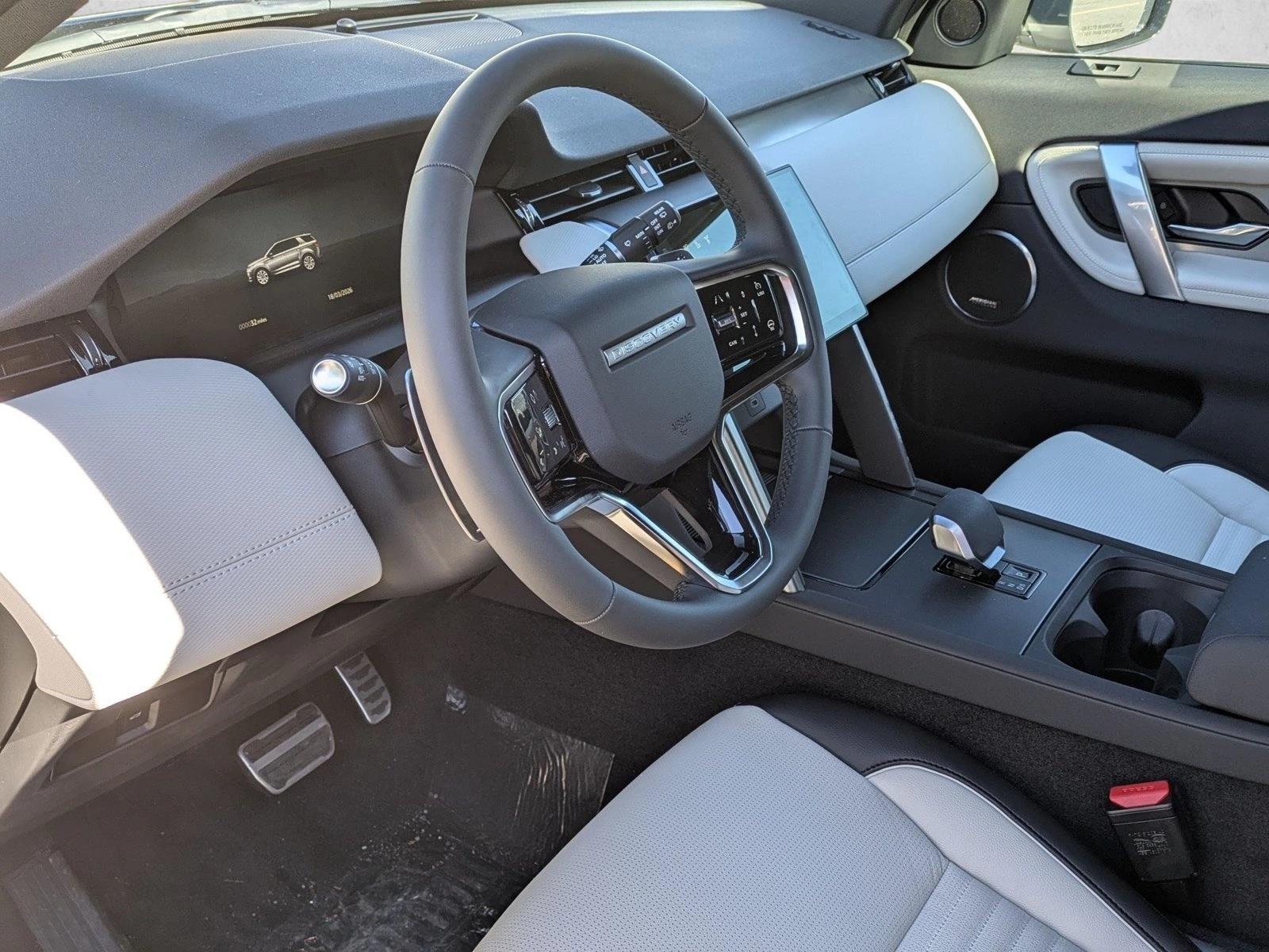 2026 Land Rover Discovery Sport Landmark - Photo 3