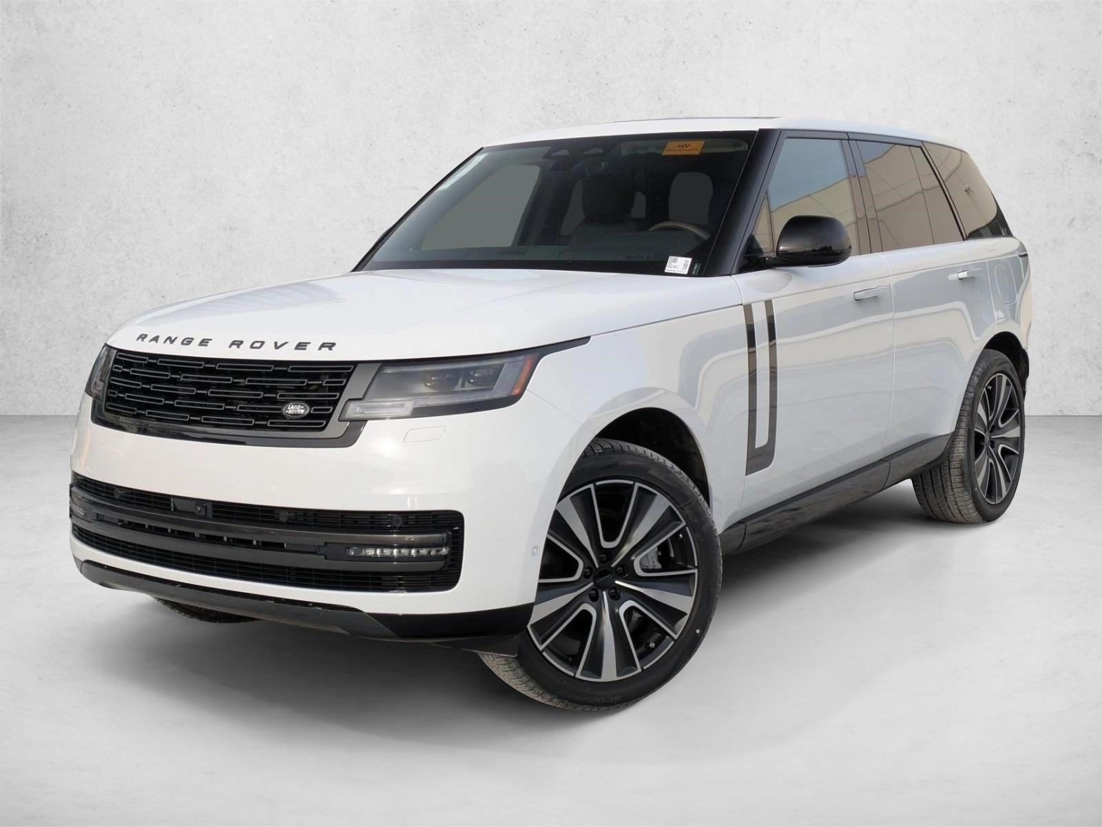 2026 Land Rover Range Rover 3.0 PHEV SE SWB's photo