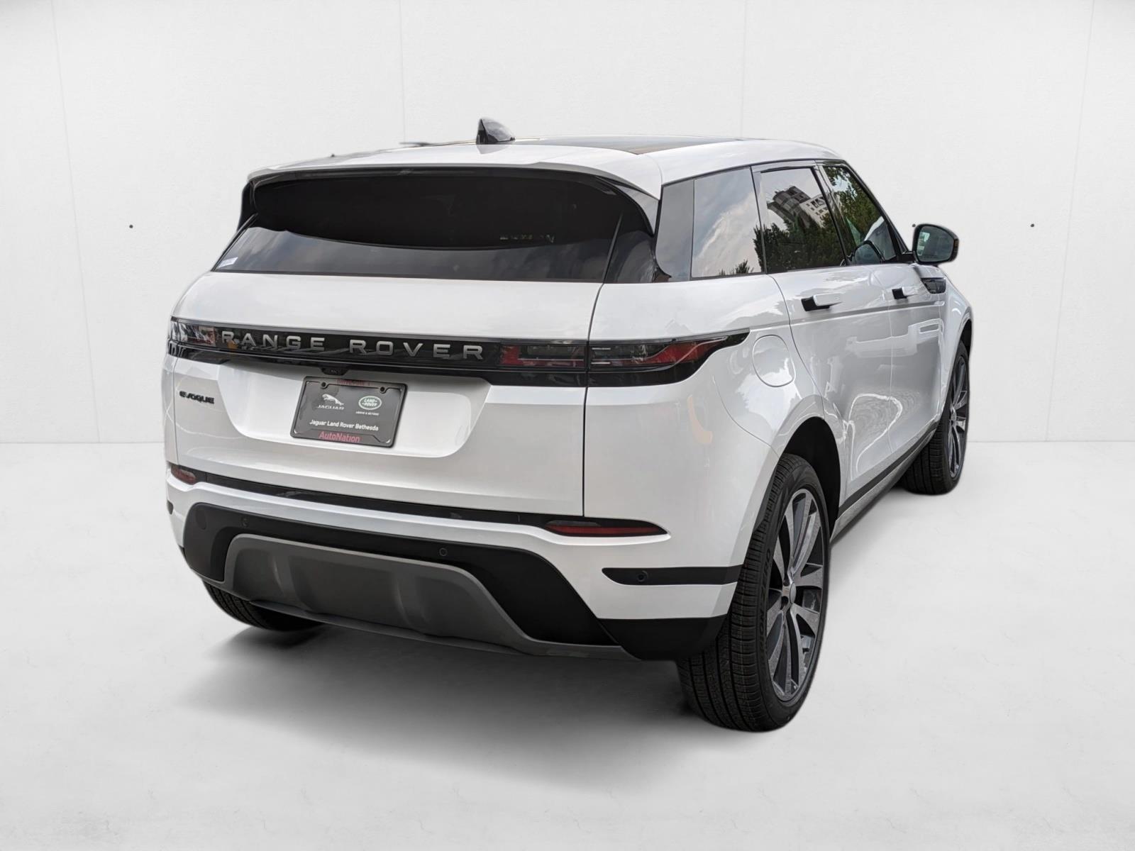 2025 Land Rover Range Rover Evoque S photo 2