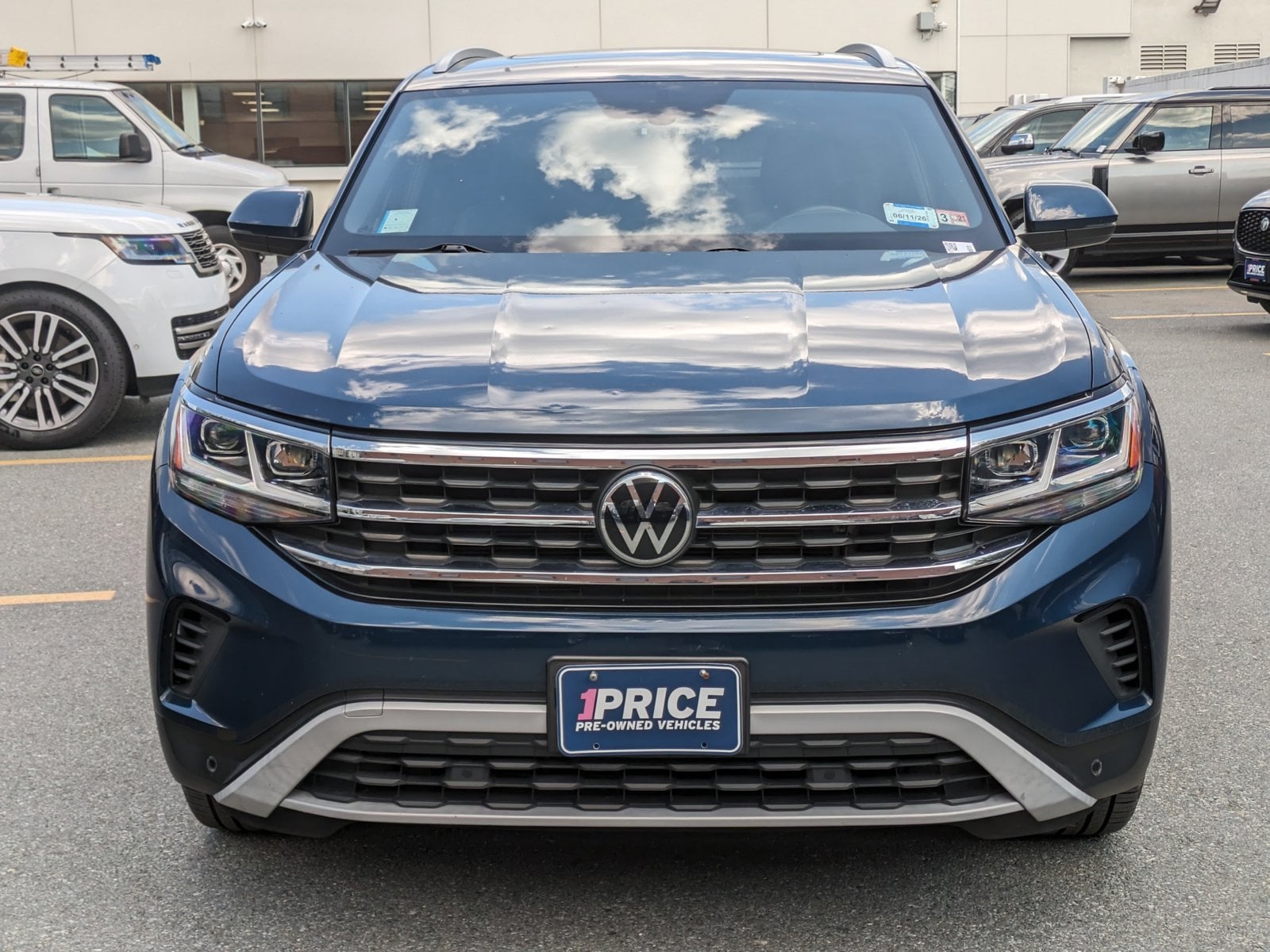 Used 2020 Volkswagen Atlas Cross Sport SE w/Tech with VIN 1V26C2CA2LC204611 for sale in North Bethesda, MD