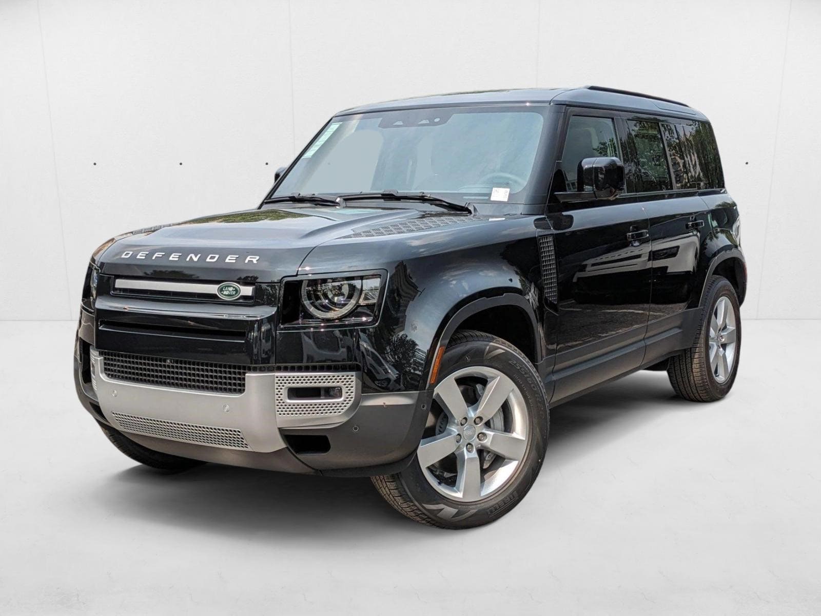 2025 Land Rover Defender 110 S