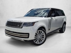 2025 Land Rover Range Rover P400 SE 7 Seat SUV