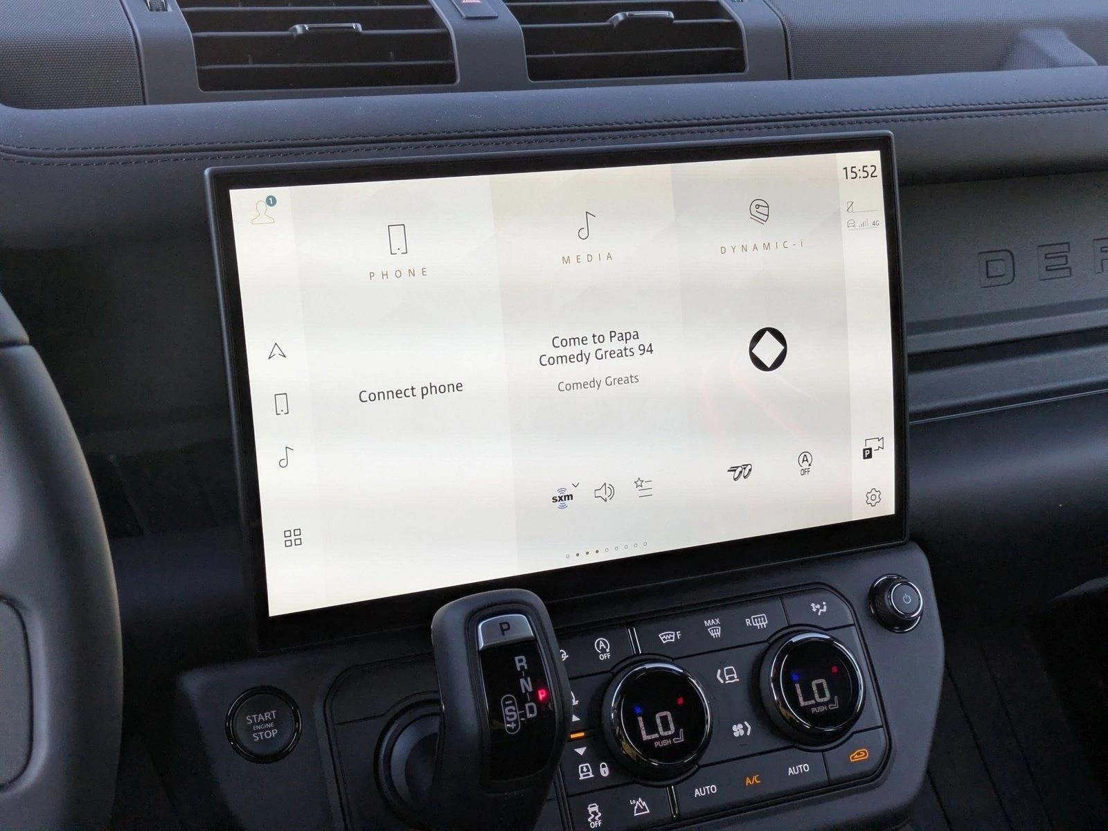 2026 Land Rover Defender OCTA Black - Photo 12