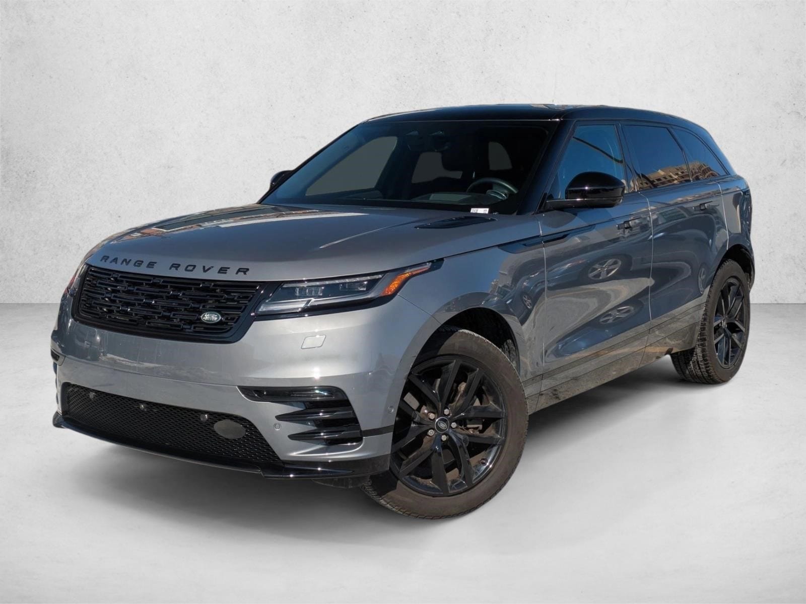 2024 Land Rover Range Rover Velar Dynamic SE