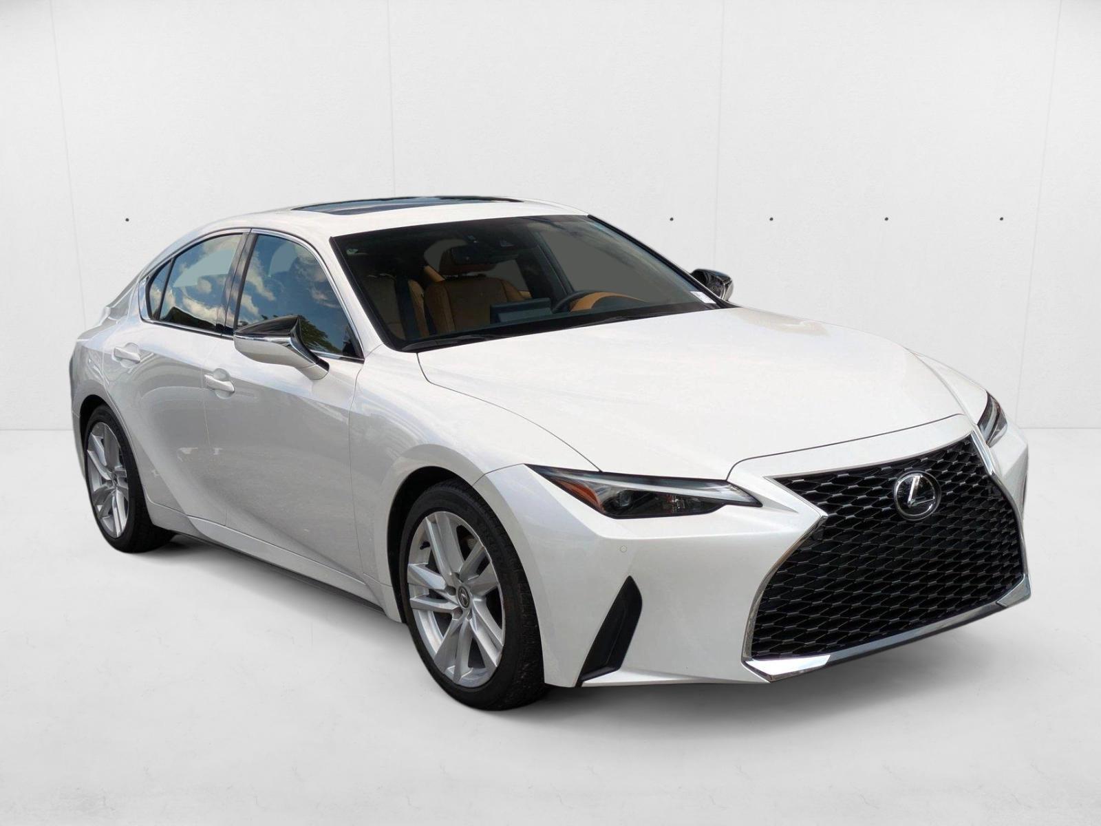 2024 Lexus IS 300 photo 3