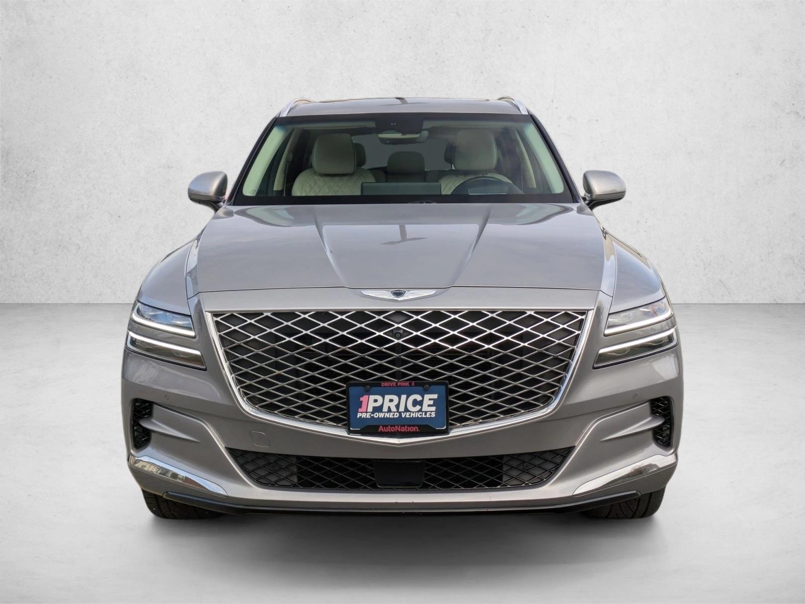 2021 Genesis GV80 Prestige photo 2