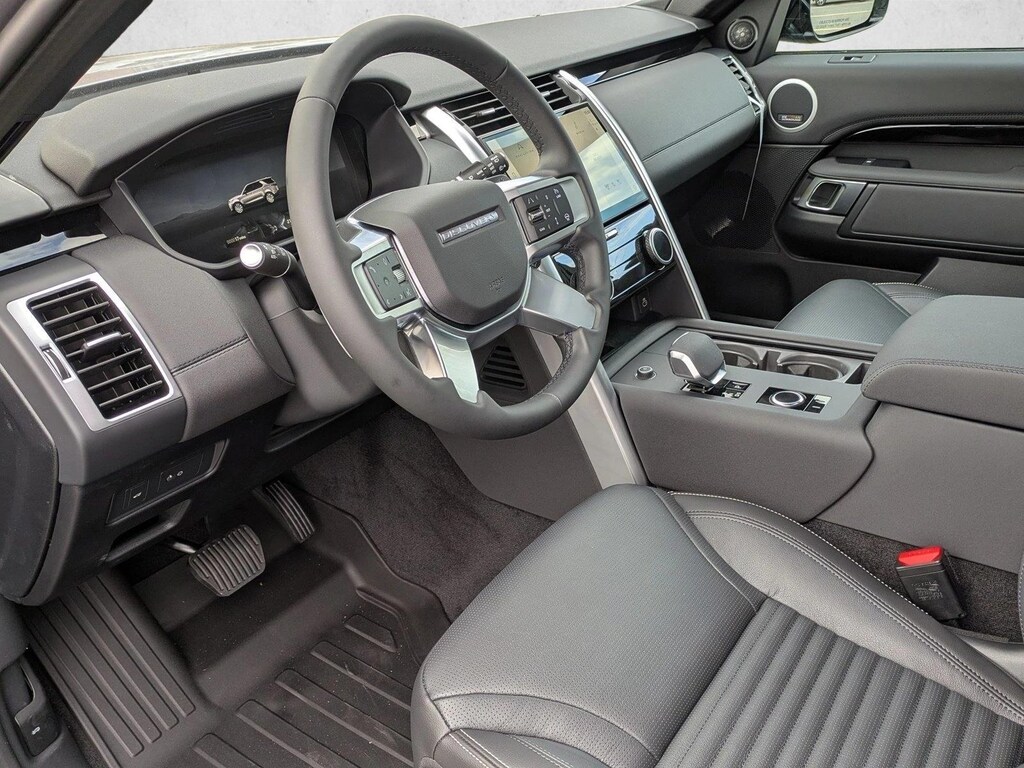 Used 2025 Land Rover Discovery P300 S SUV