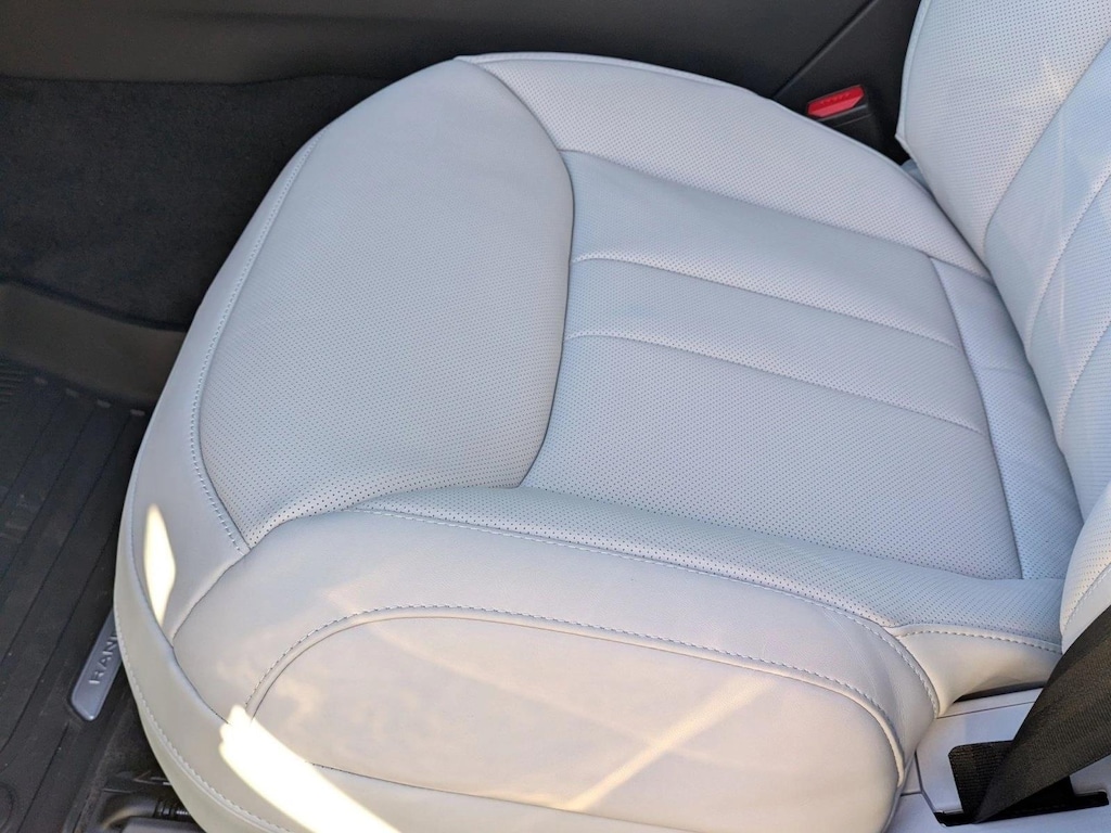 New 2026 Land Rover Range Rover Sport P360 SE SUV