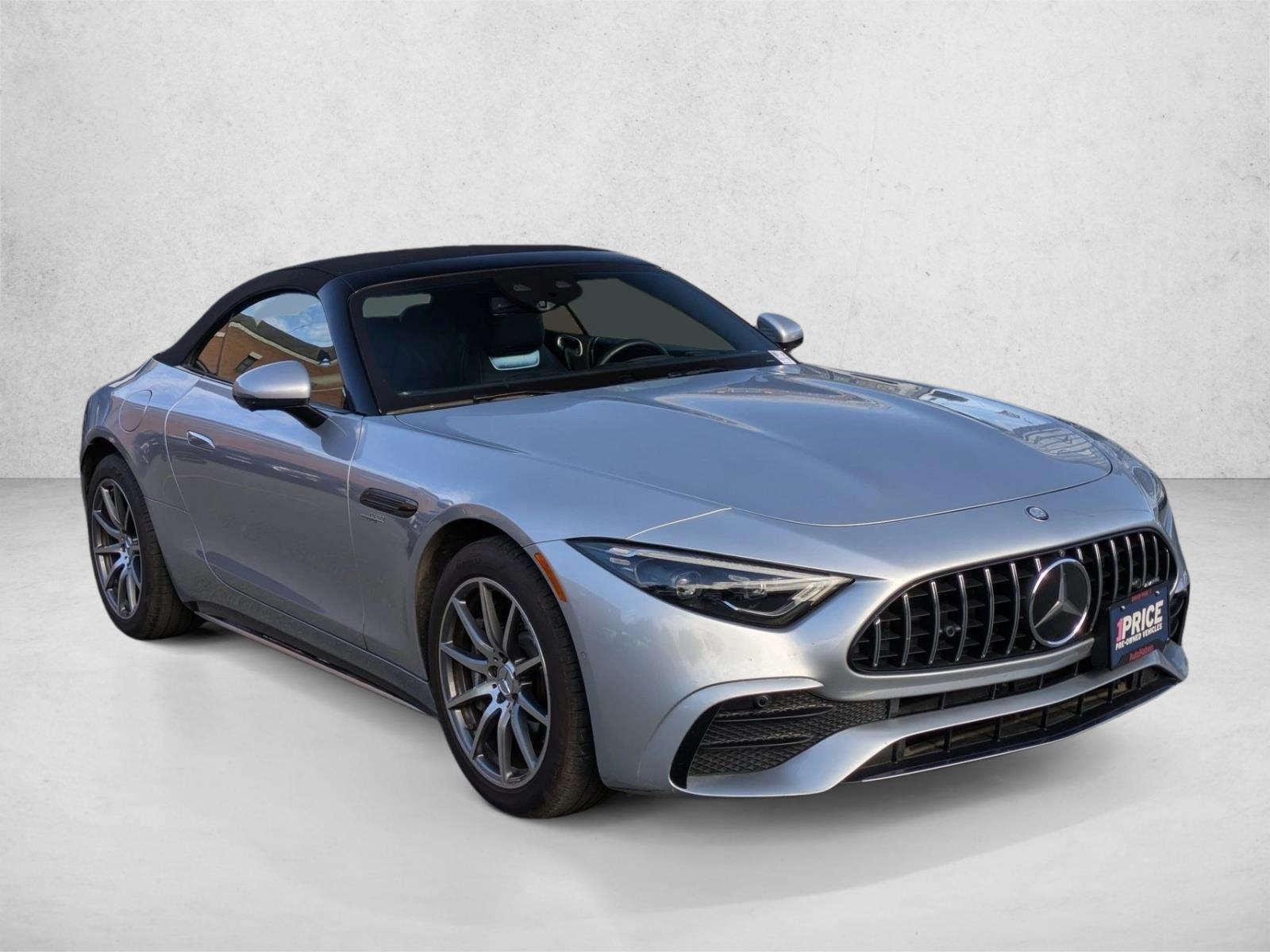 2023 Mercedes Benz SL AMG 43 photo 3