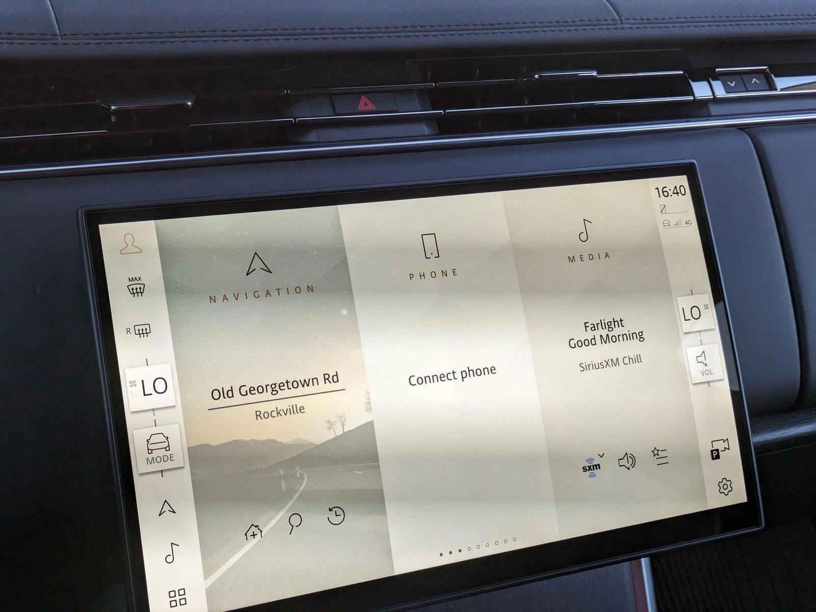 2025 Land Rover Range Rover SE - Photo 12