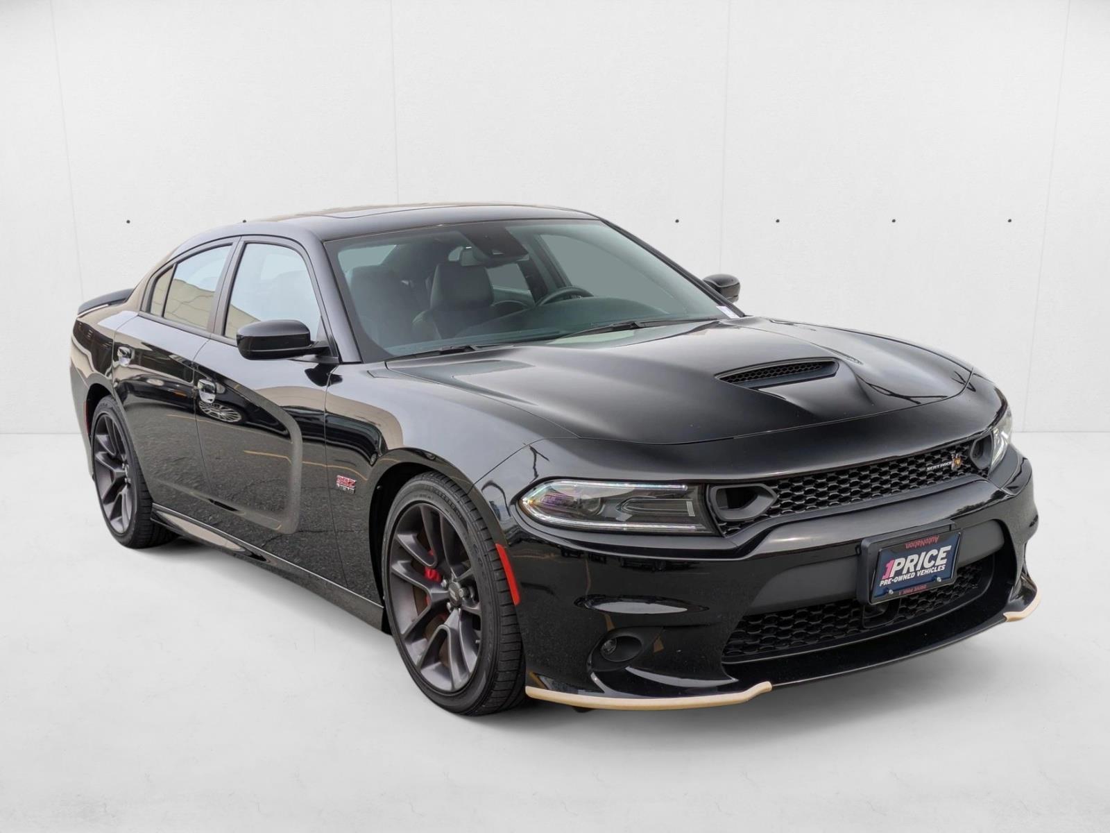 2022 Dodge Charger Scat Pack photo 3