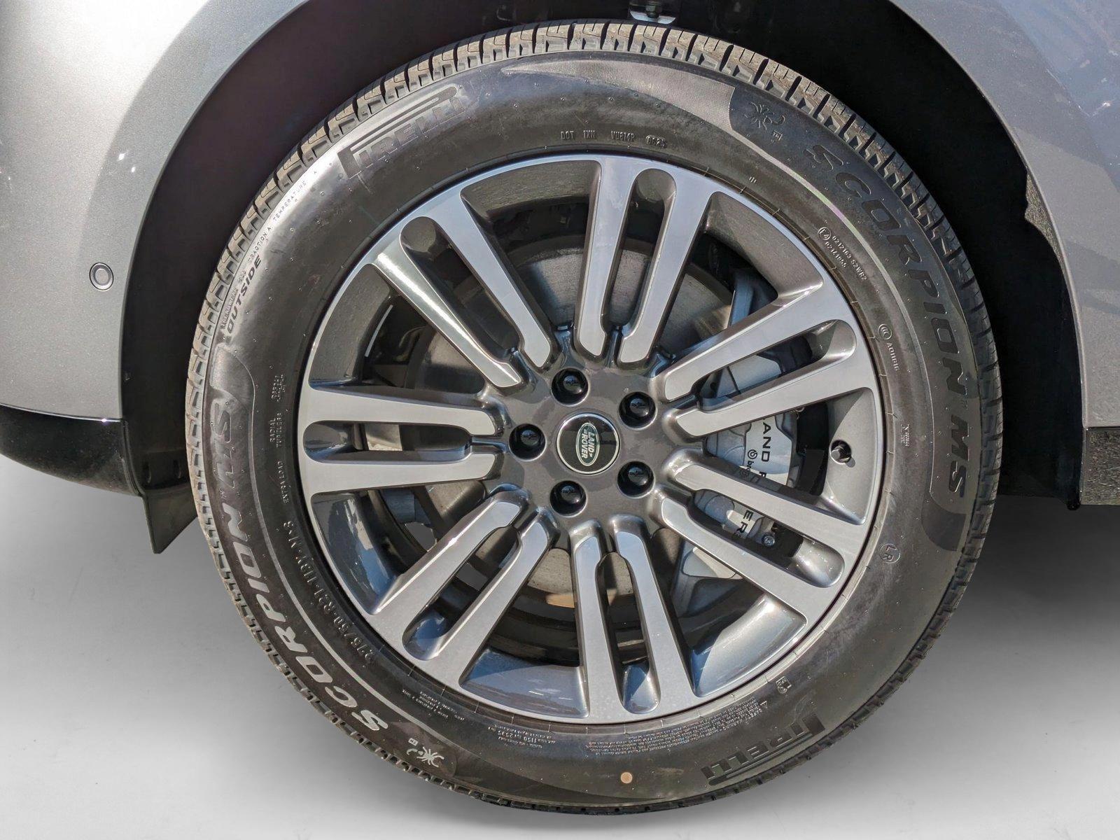 2025 Land Rover Range Rover SE - Photo 10