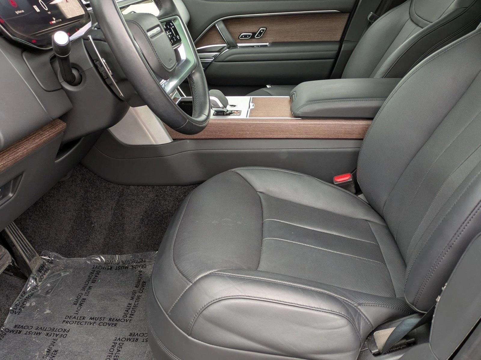 2024 Land Rover Range Rover SE - Photo 17