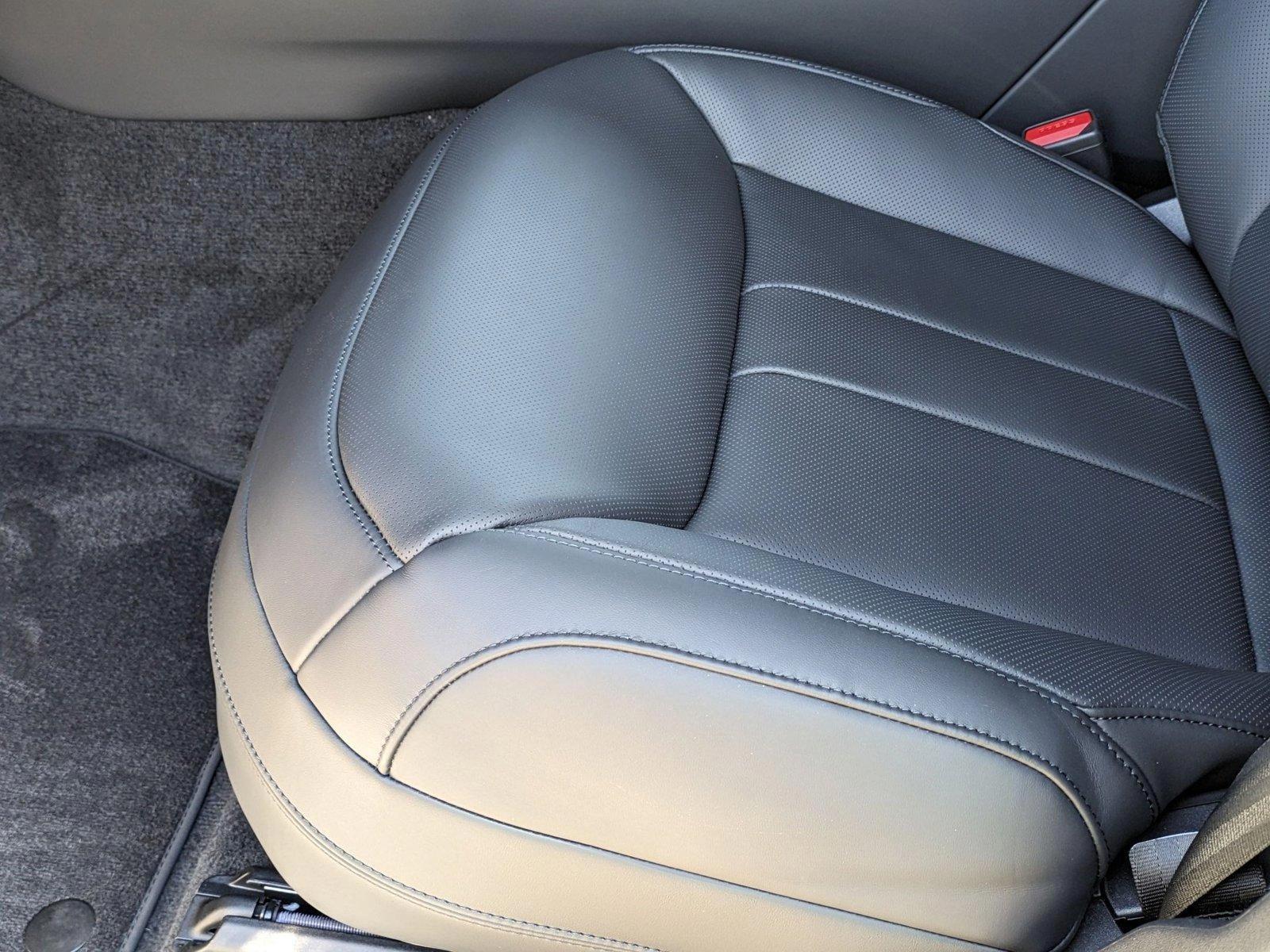 2025 Land Rover Range Rover Sport P530 Dynamic SE photo 4