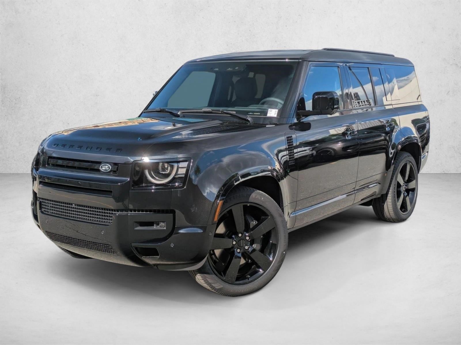 2026 Land Rover Defender 130 X-Dynamic SE P400's photo
