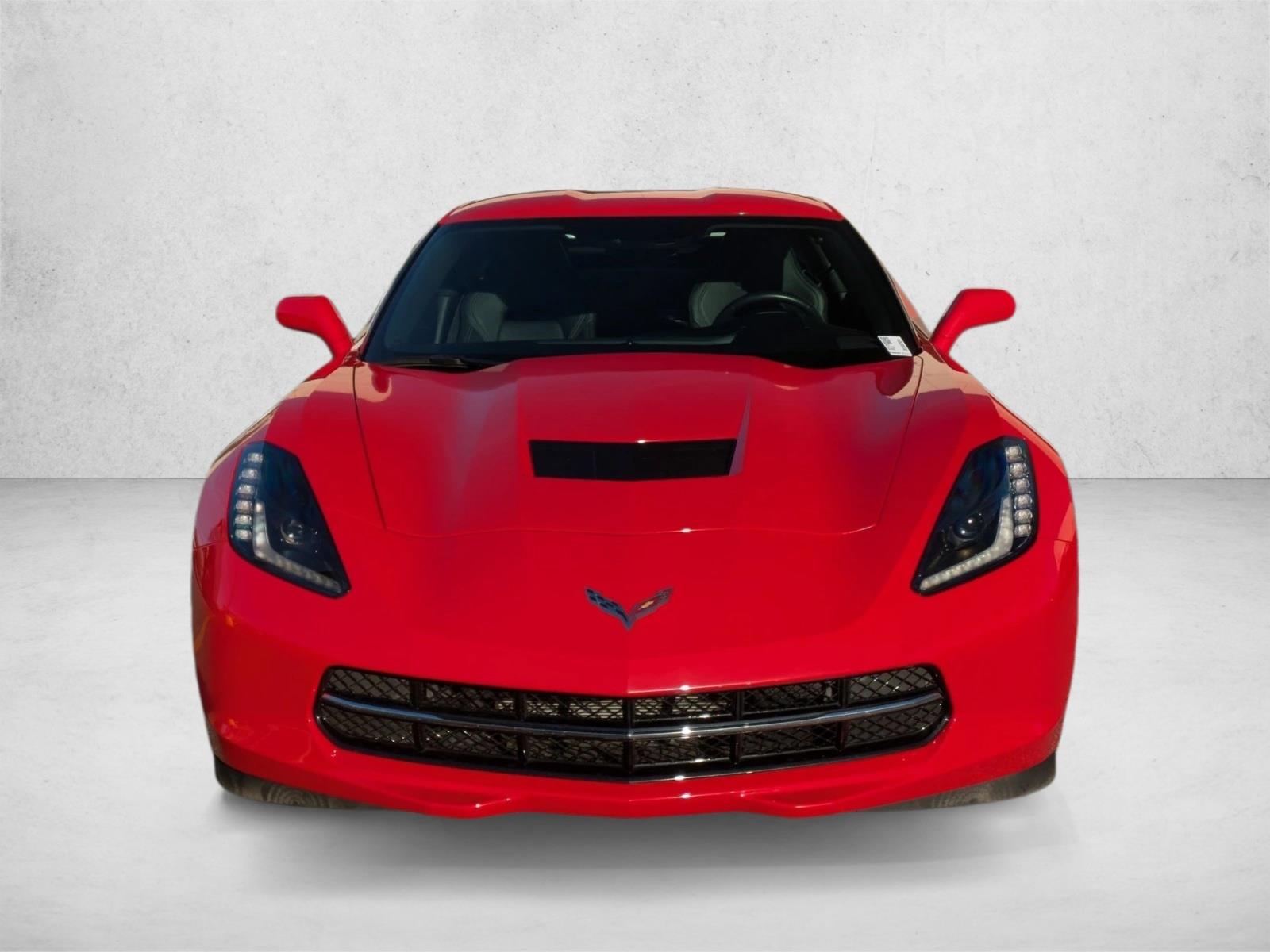 2018 Chevrolet Corvette Stingray Coupe 1LT photo 2