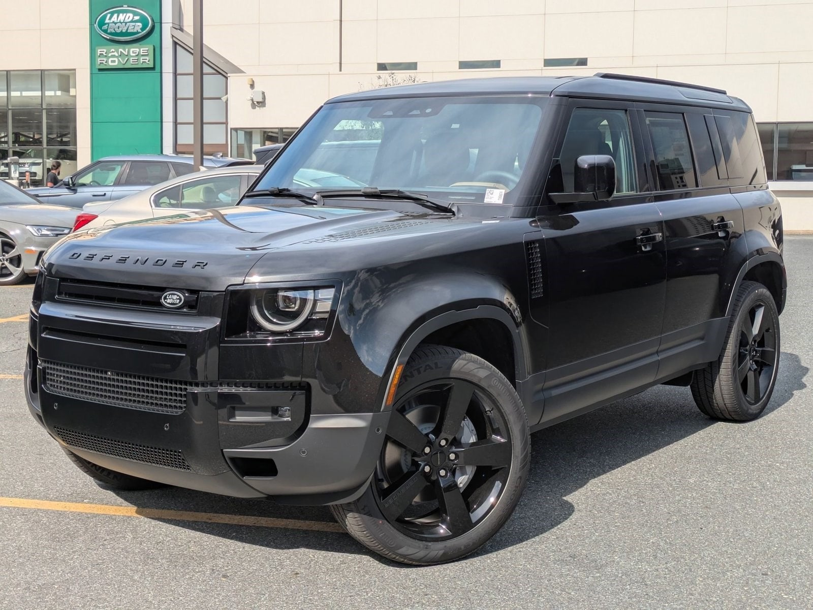 2026 Land Rover Defender 110 S P300's photo