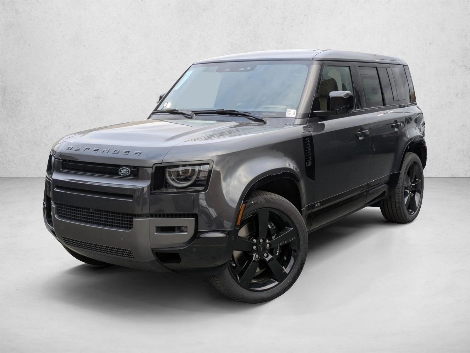 2026 Land Rover Defender V8's photo