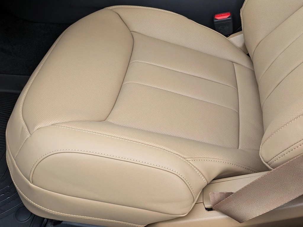 New 2026 Land Rover Range Rover Sport P360 SE SUV