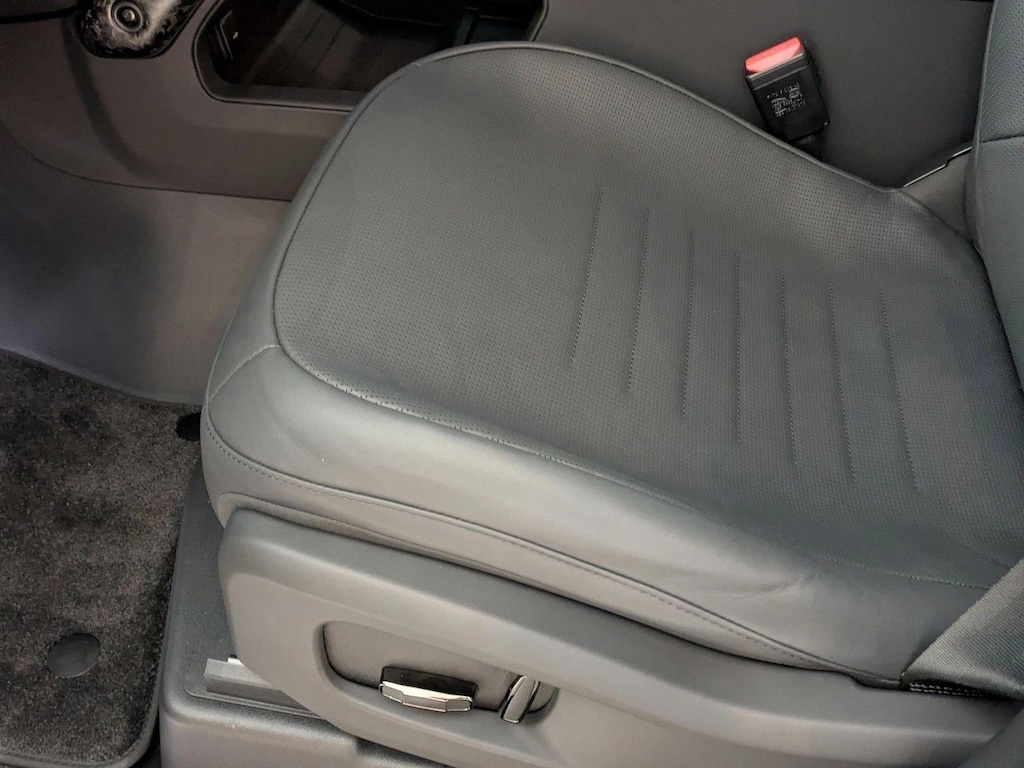 New 2026 Land Rover Defender 110 Octa 635PS SUV