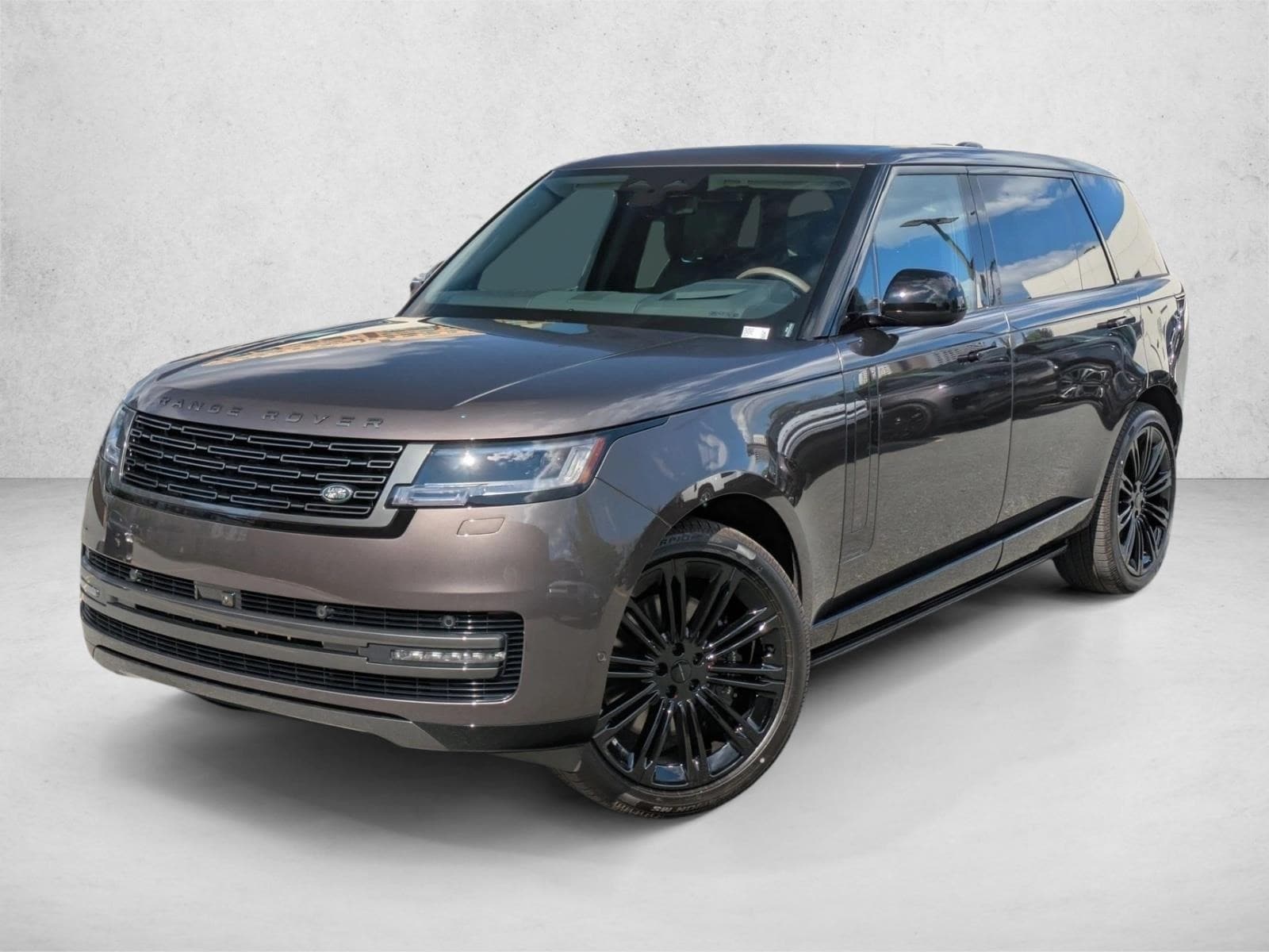 2026 Land Rover Range Rover 4.4 Autobiography LWB 5's photo