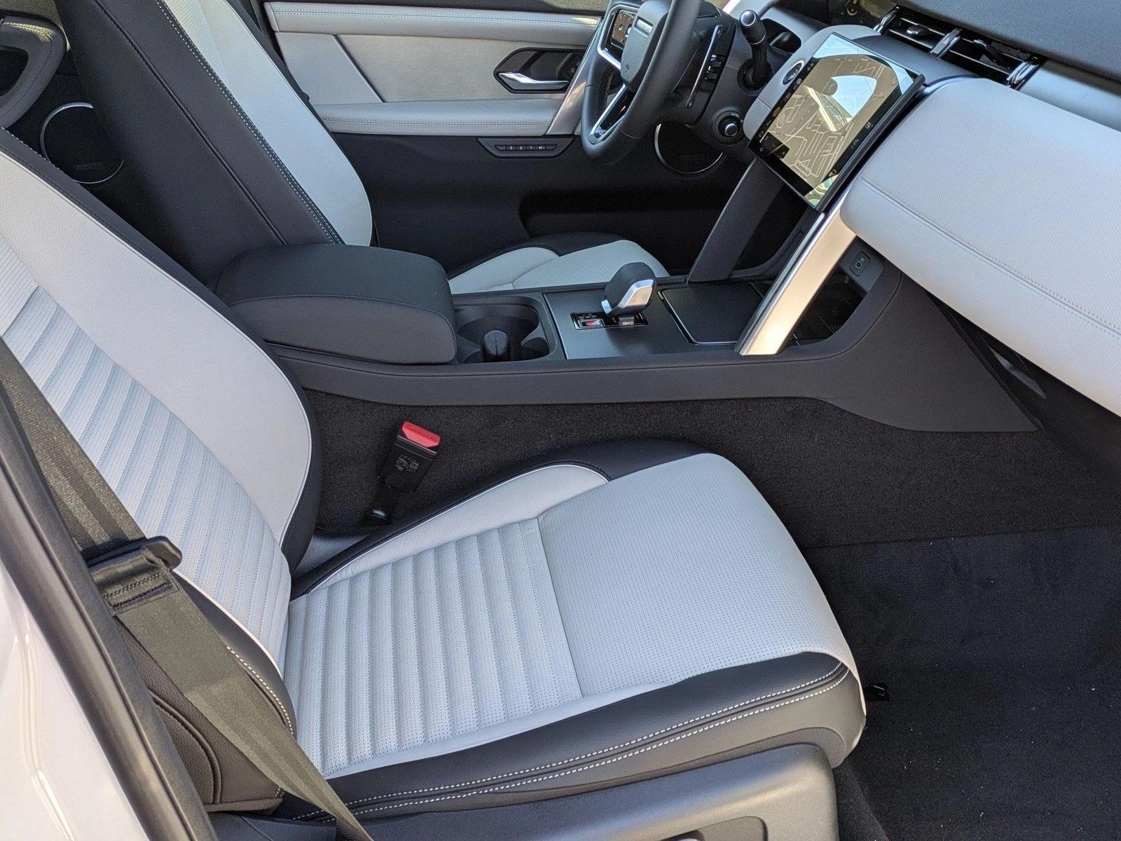 2026 Land Rover Discovery Sport Landmark - Photo 18