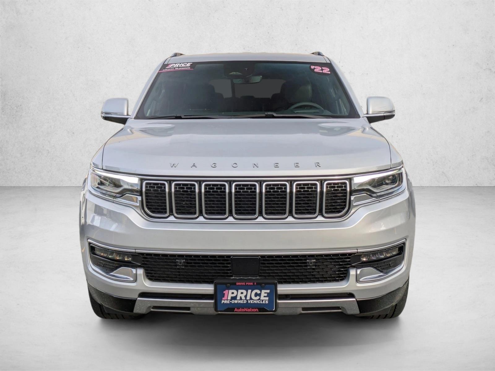 2022 Jeep Wagoneer Series III photo 2