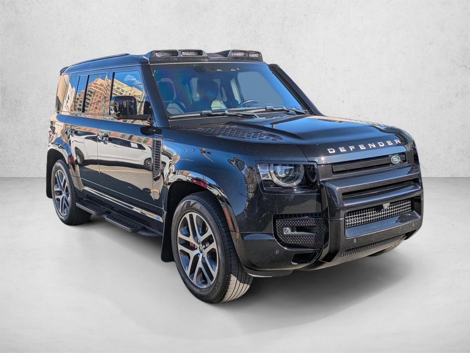 2022 Land Rover Defender XS Edition photo 3