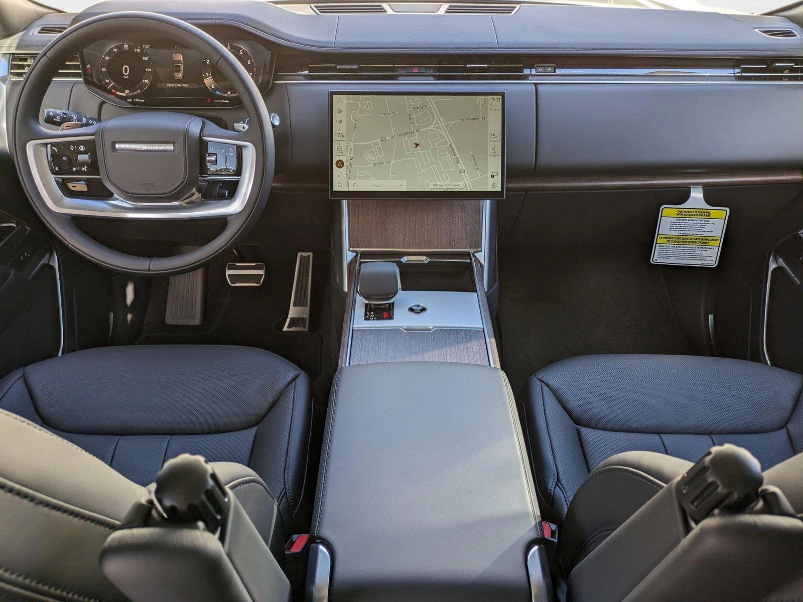 2025 Land Rover Range Rover SE - Photo 16