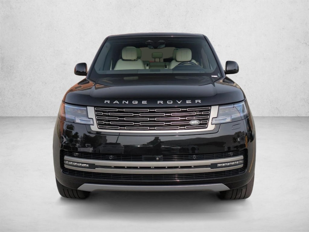 Certified 2025 Land Rover Range Rover P530 SE 7 Seat SUV