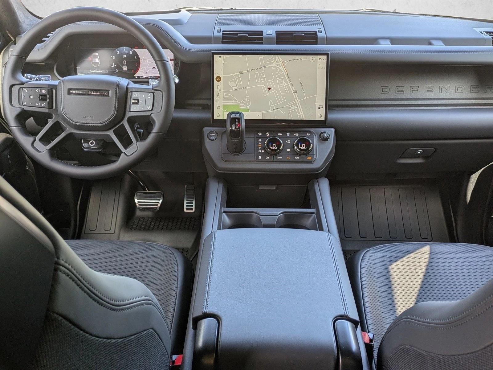 2026 Land Rover Defender OCTA Black - Photo 16